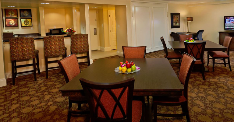 Hospitality Suites: The Hidden Side of Trade Shows 3 hospitality suites