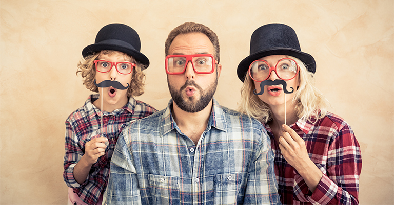 Simple Trade Show Games That Will Attract a Crowd 8 Photo Booth Trade Show Games